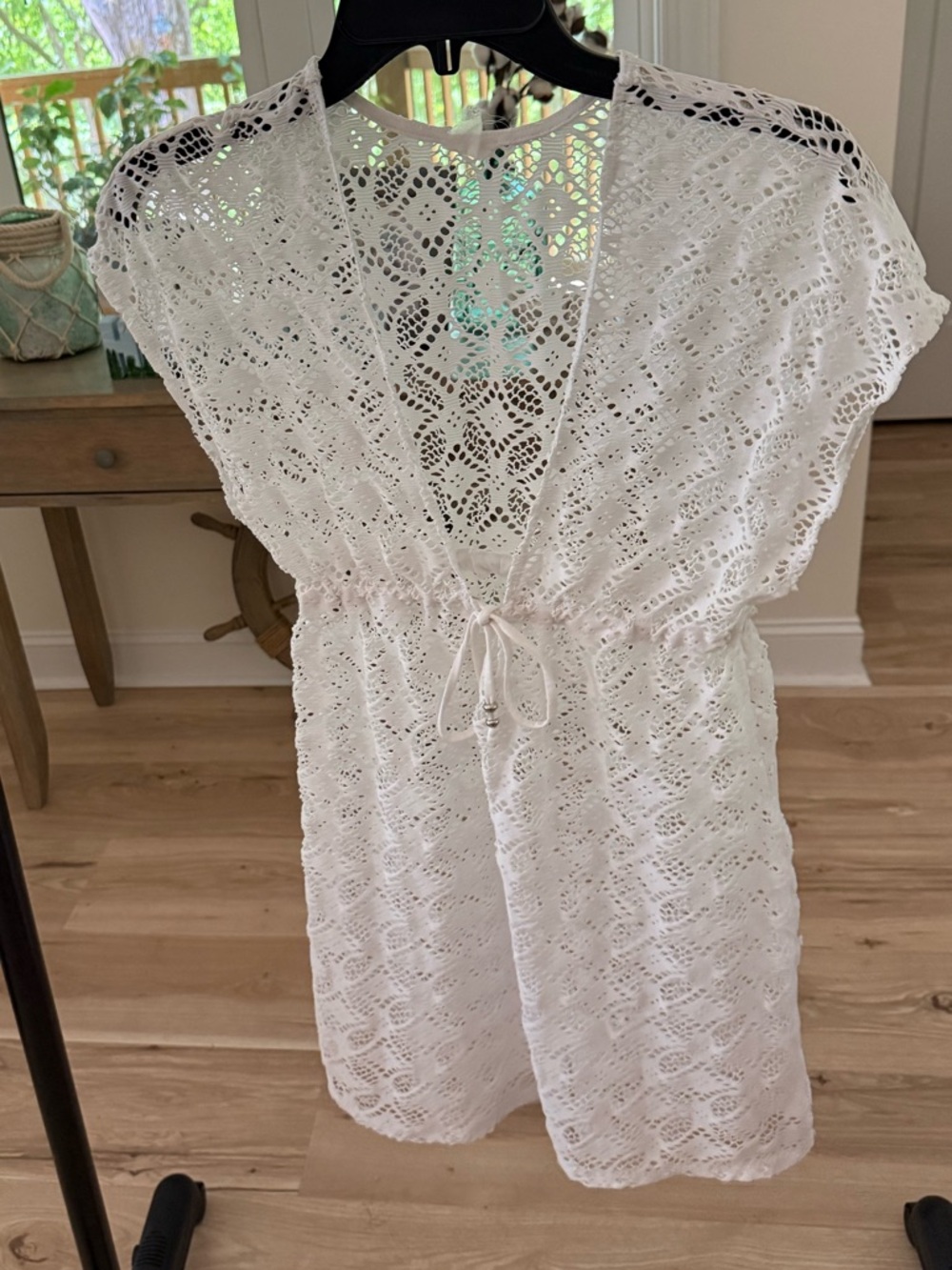 Universal White Crochet Tie-Waist Beach Cover-Up